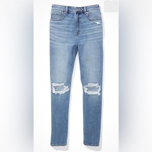 AE Ripped Mom Jean